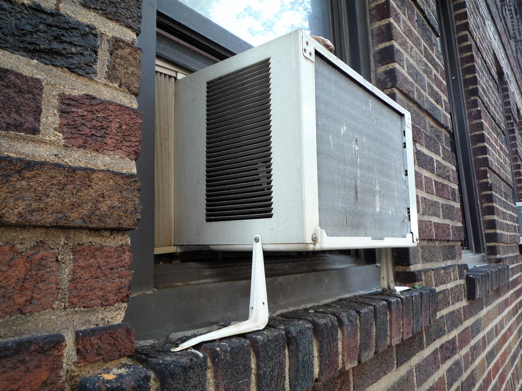 IS MY LANDLORD REQUIRED TO PROVIDE AIRCO