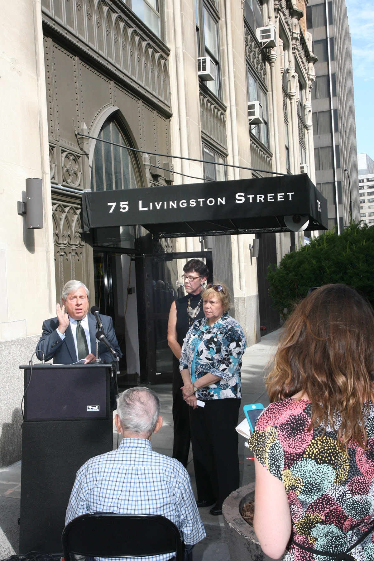 75_livingston_marty_markowitz_nyreblog_com_.JPG