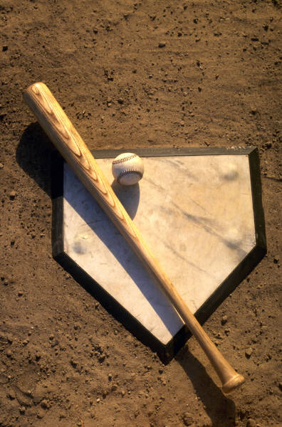 base_baseball_photo_nyreblog_com_.JPG