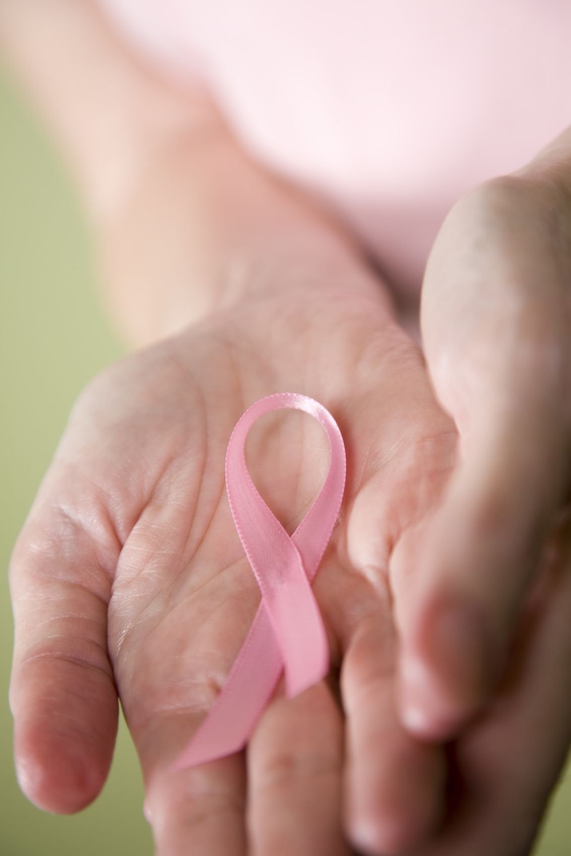 breast_cancer_ribbon_photo_nyreblog_com_.JPG