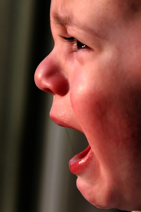 crying_kid_nyreblog_com_.JPG