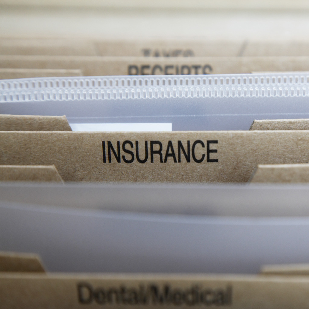 insurance_tab_folder_photo_nyreblog_com_.JPG