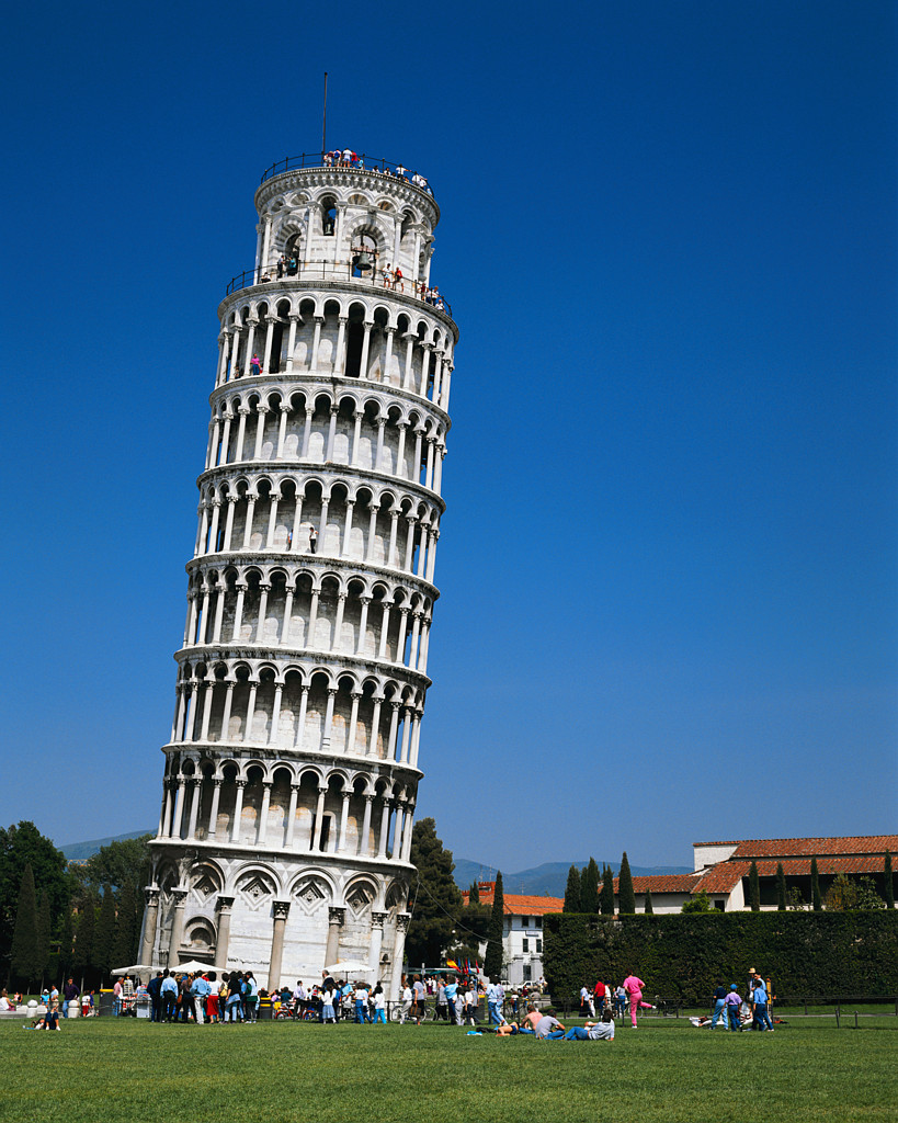 leaning_tower_photo_nyreblog_com_.JPG