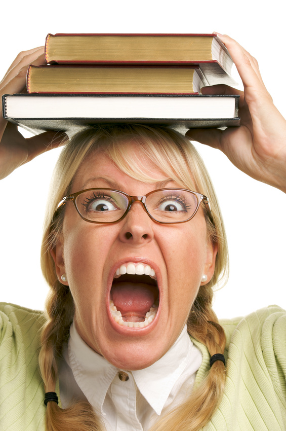 screaming_woman_books_school_nyreblog_com_.JPG