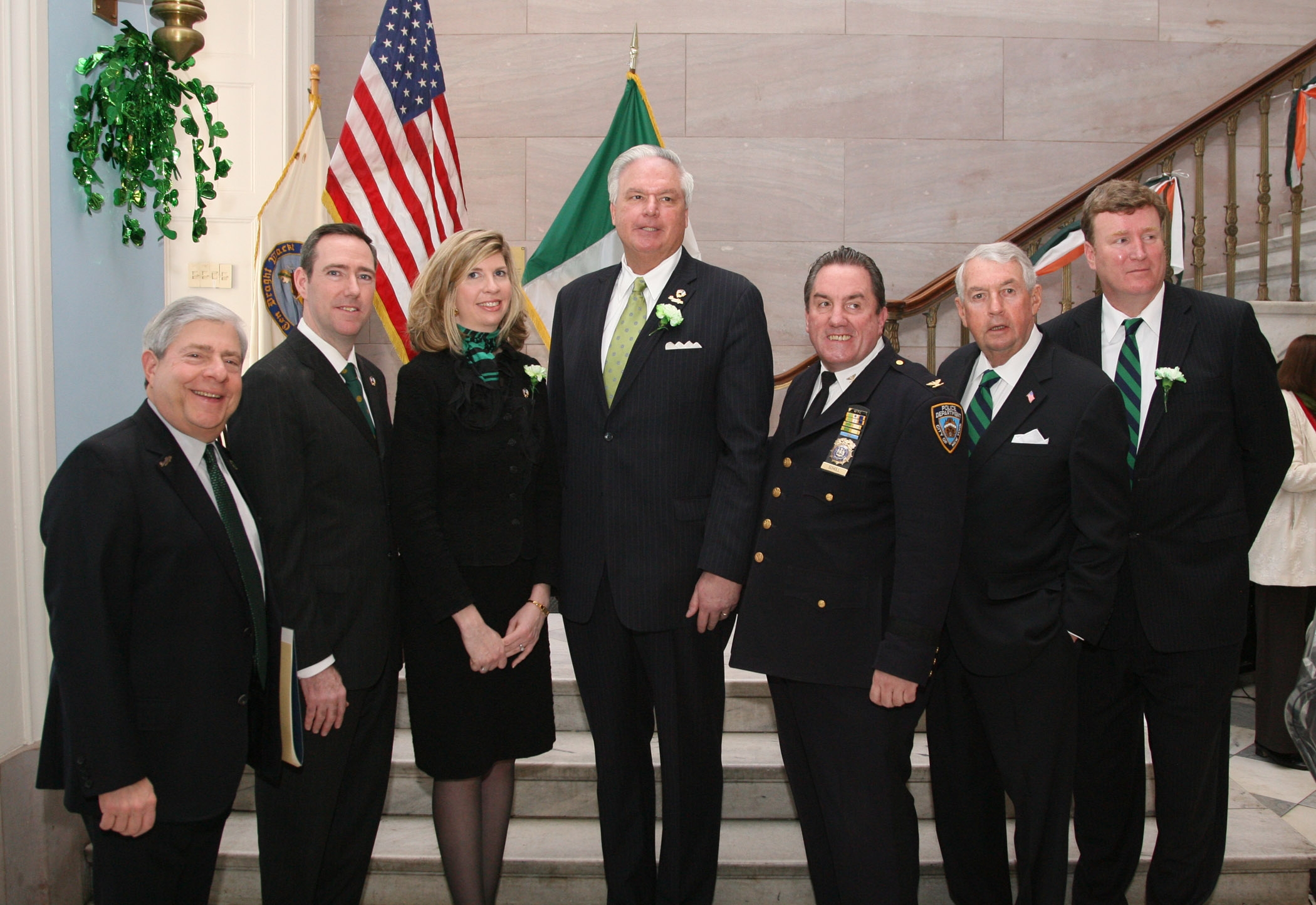 st_patty's_2011_marty_group_photo_nyreblog_com_.JPG