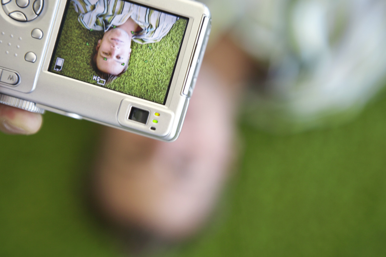 upside_down_photograph_nyreblog_com_.JPG
