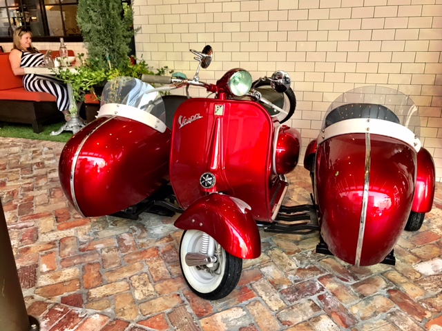 a bossi red vespa for 3